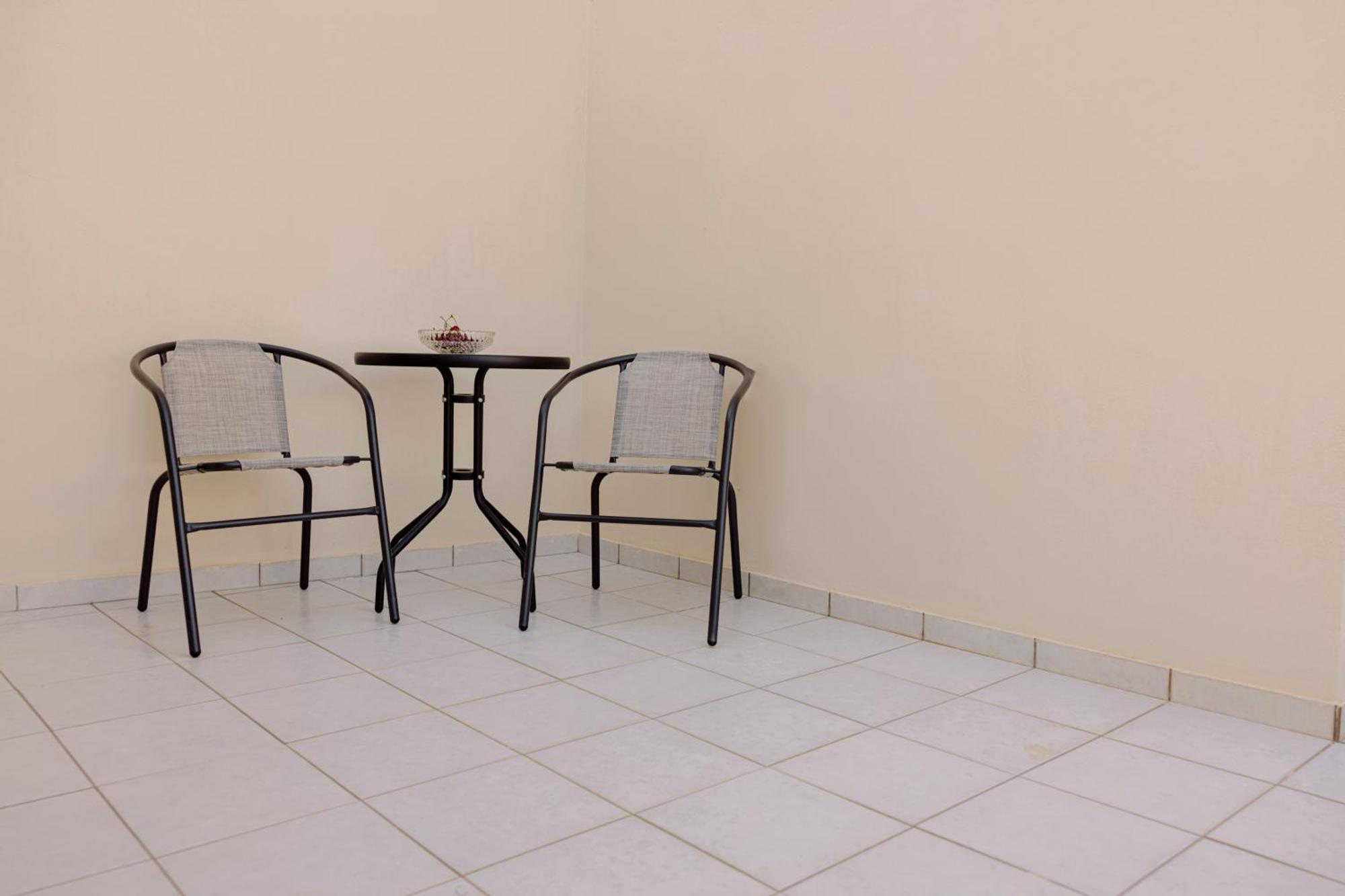 Rikas City Apartment Heraklion Exteriör bild
